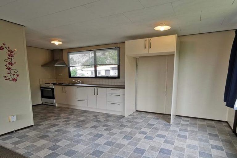 Photo of property in 79a/1 Colwill Road, Massey, Auckland, 0614