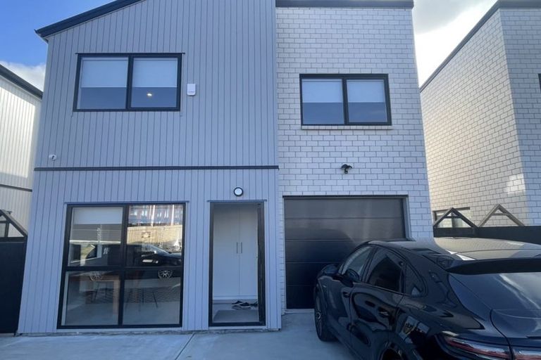 Photo of property in 9 Pilot Drive, Hobsonville, Auckland, 0616
