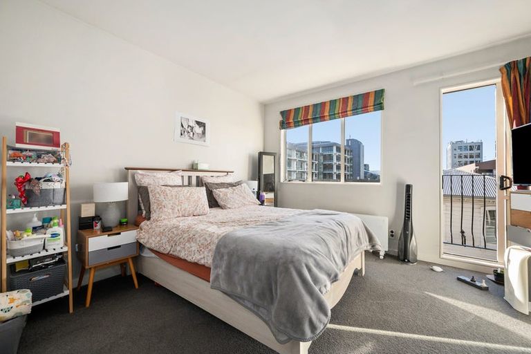 Photo of property in De Vere Apartments, 25/23 Tennyson Street, Te Aro, Wellington, 6011