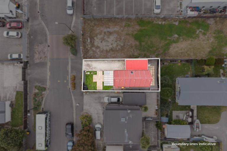 Photo of property in 100 Grafton Street, Waltham, Christchurch, 8011