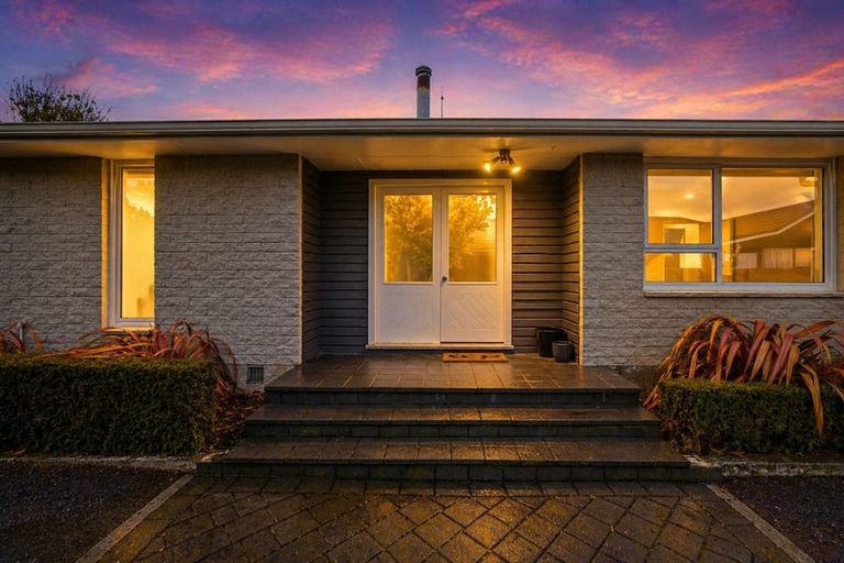 Photo of property in 11 Lacy Gate Place, Woodend, 7610