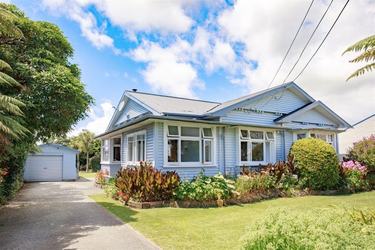 Photo of property in 49 Romilly Street, Westport, 7825