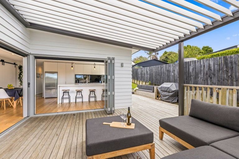 Photo of property in 16 John Andrew Drive, Warkworth, 0910