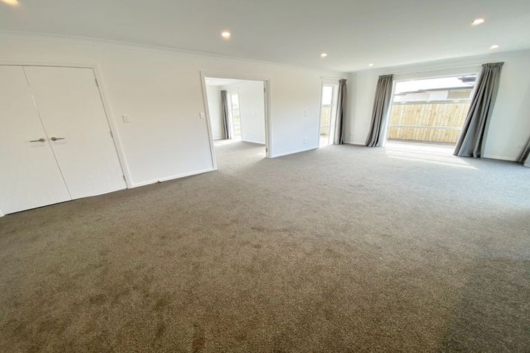 Photo of property in 41 Mcquillan Avenue, Woodend, 7610