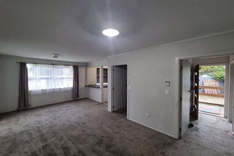 Photo of property in 33 Hywell Place, Manurewa, Auckland, 2102