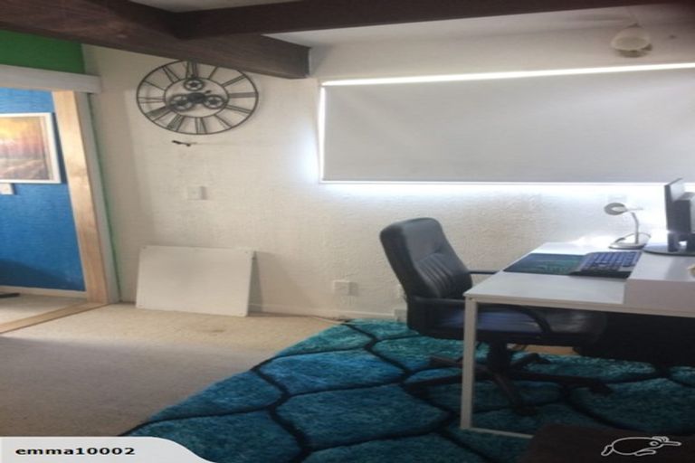 Photo of property in 10 Mamaku Street, Paraparaumu, 5032