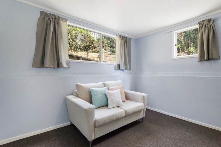 Photo of property in 43 Fordham Street, Beach Haven, Auckland, 0626