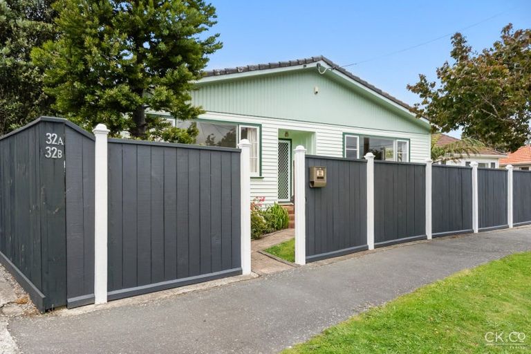 Photo of property in 32 Hall Crescent, Epuni, Lower Hutt, 5011