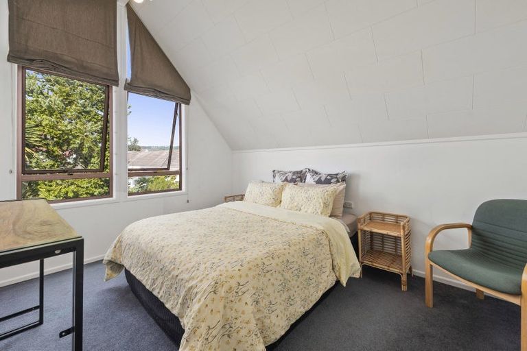 Photo of property in 5b Devon Street, Glenholme, Rotorua, 3010