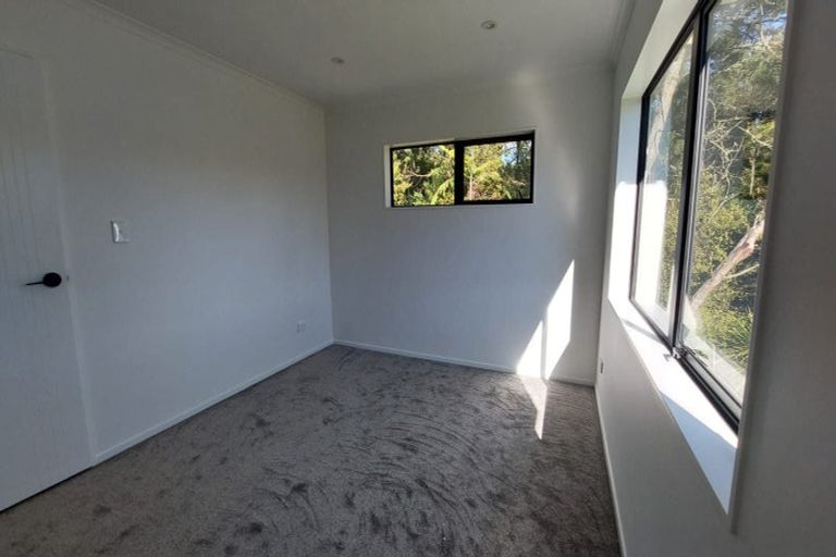 Photo of property in 130 Solar Road, Glen Eden, Auckland, 0602
