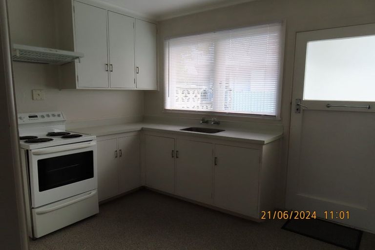 Photo of property in 2/14 Armour Place, Onekawa, Napier, 4110