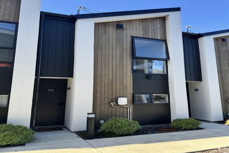 Photo of property in 10/8 Tonga Place, Riccarton, Christchurch, 8041