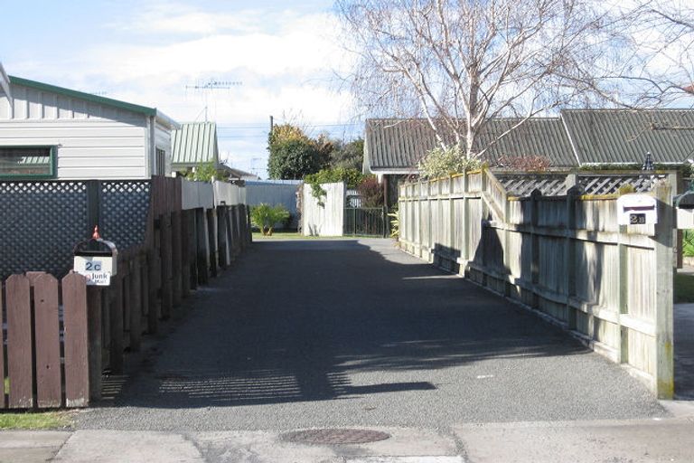 Photo of property in 2c Travis Street, Taradale, Napier, 4112