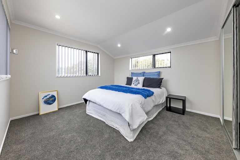 Photo of property in 109a Gray Avenue, Mangere East, Auckland, 2024