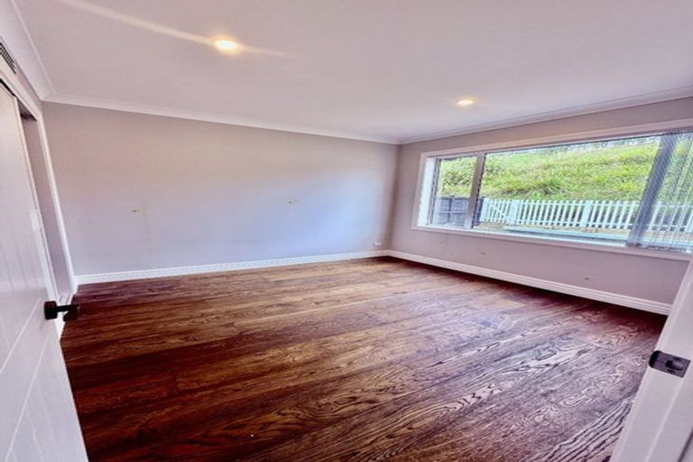 Photo of property in 129 Colonial Drive, Silverdale, 0932