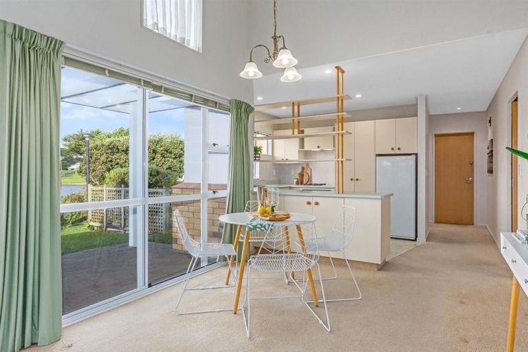 Photo of property in 1 Lakeside Villas, Whitby, Porirua, 5024