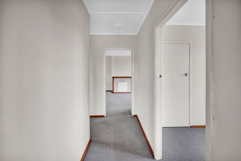 Photo of property in 14 Essex Street, Stratford, 4332