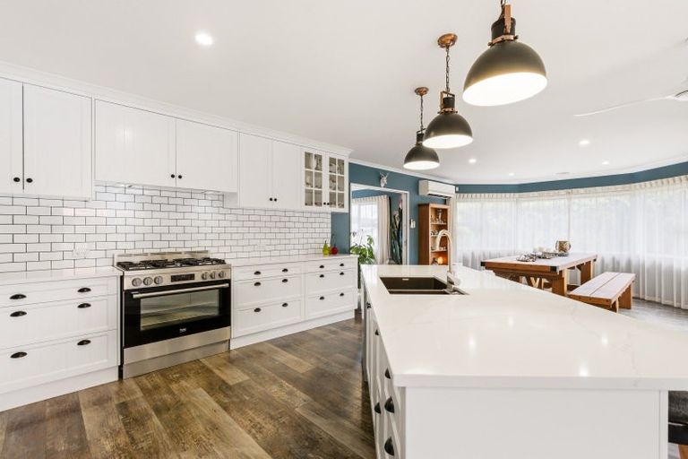 Photo of property in 11 Carpentras Way, Nukuhau, Taupo, 3330