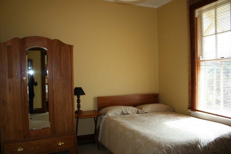 Photo of property in 36 Newington Road, Henderson, Auckland, 0612