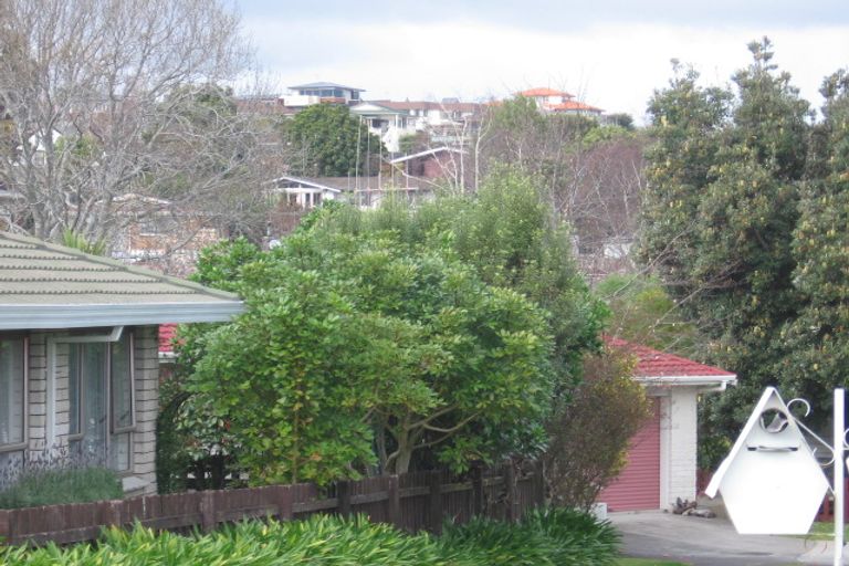Photo of property in 16 Tarata Street, Matua, Tauranga, 3110