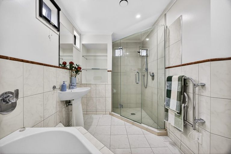 Photo of property in 64 Seacrest Drive, West Harbour, Auckland, 0618