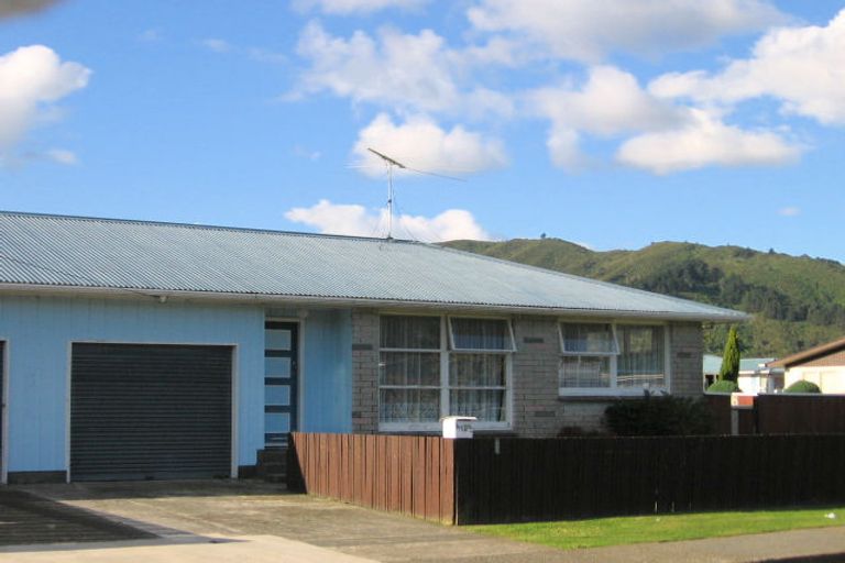 Photo of property in 10a Konini Street, Wainuiomata, Lower Hutt, 5014