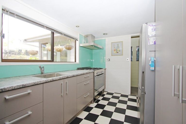 Photo of property in 308 Hetherington Road, Whangamata, 3620