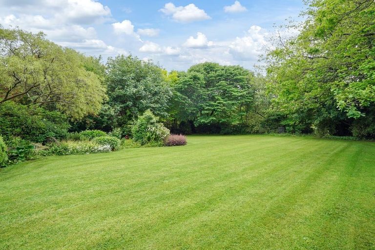 Photo of property in 470 West Plains Road, West Plains, Invercargill, 9874