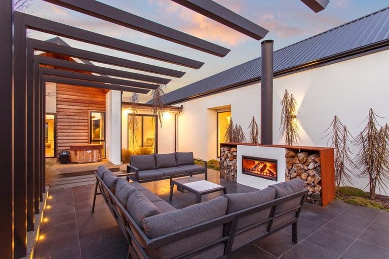 Photo of property in 6 Nickel Drive, Prebbleton, 7604