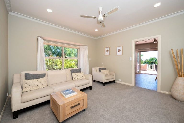 Photo of property in 77 Endsleigh Road, Havelock North, Hastings, 4172