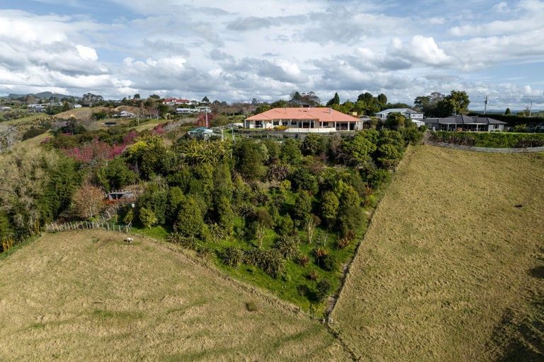 Photo of property in 393 Upper Ohauiti Road, Ohauiti, Tauranga, 3173