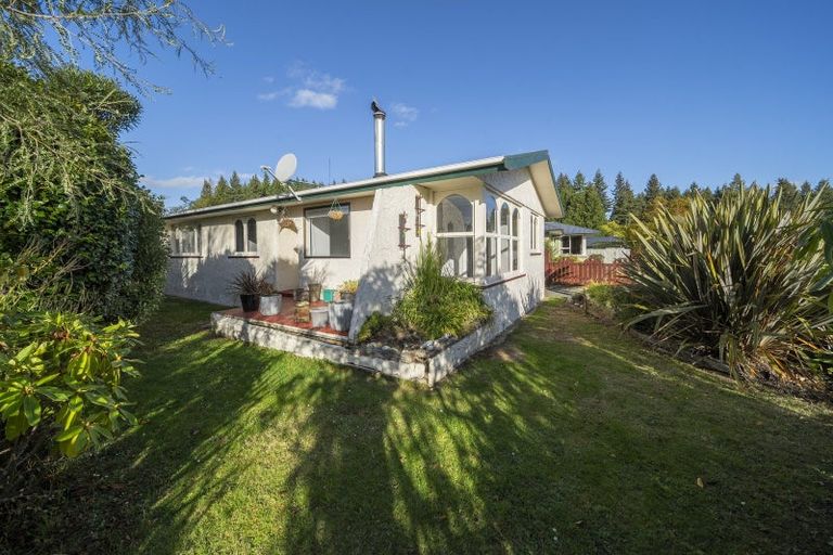 Photo of property in 108 Quintin Drive, Te Anau, 9600