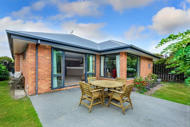 Photo of property in 8 Sedgemoor Close, Burwood, Christchurch, 8083