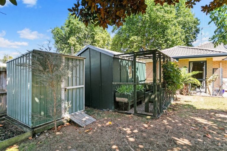 Photo of property in 100 Tennyson Street, Leamington, Cambridge, 3432