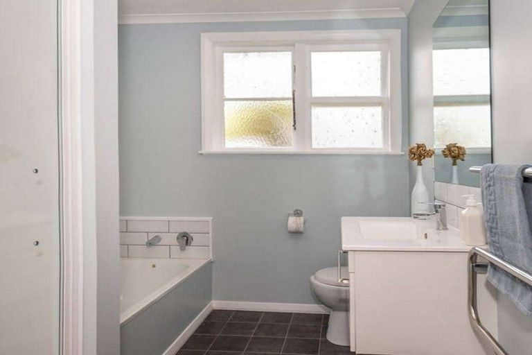 Photo of property in 23 Colvin Street, Westport, 7825