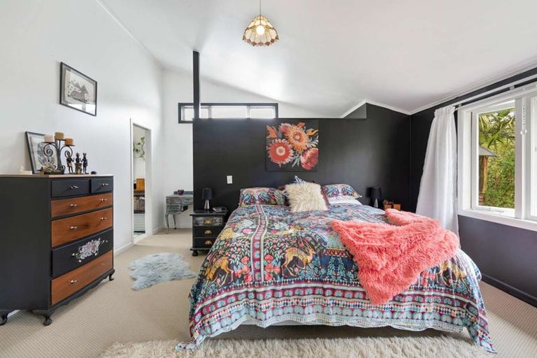 Photo of property in 124 Opouteke Road, Kaihu, 0379