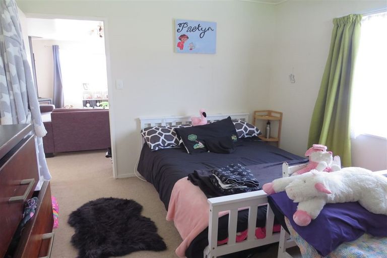 Photo of property in 18a Shortt Street, Foxton Beach, Foxton, 4815