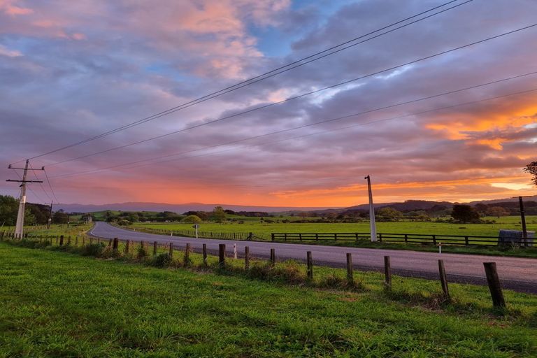 Photo of property in 1524 Te Pahu Road, Karamu, Hamilton, 3285