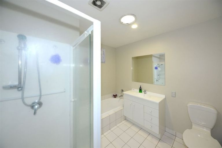 Photo of property in 19 Whiteleigh Avenue, Addington, Christchurch, 8024