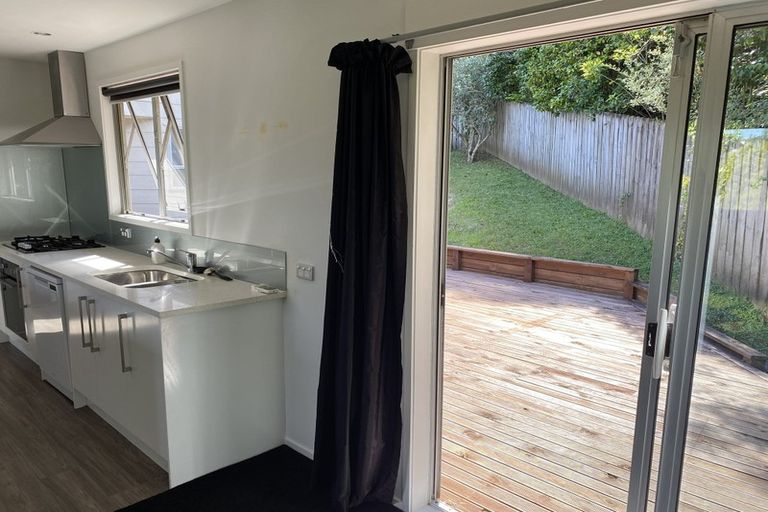 Photo of property in 27 Gerontius Glade, Torbay, Auckland, 0630