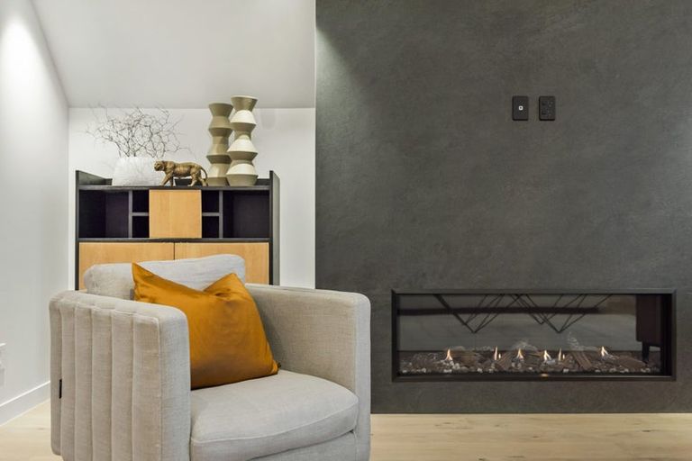 Photo of property in 44 Waitai Close, Long Bay, 0630