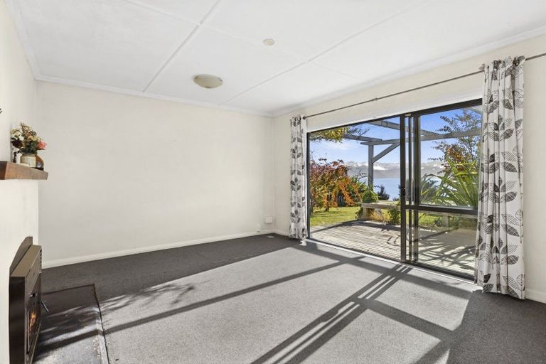 Photo of property in 32 Flora Dora Parade, Lake Hawea, Wanaka, 9382