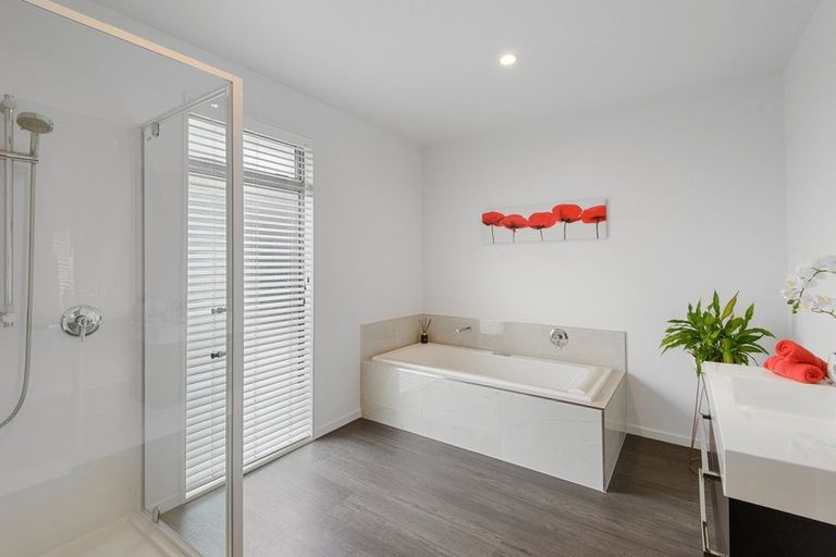 Photo of property in 28d Springwater Avenue, Northwood, Christchurch, 8051