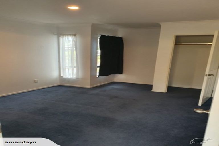 Photo of property in 11 San Pedro Place, Henderson, Auckland, 0612
