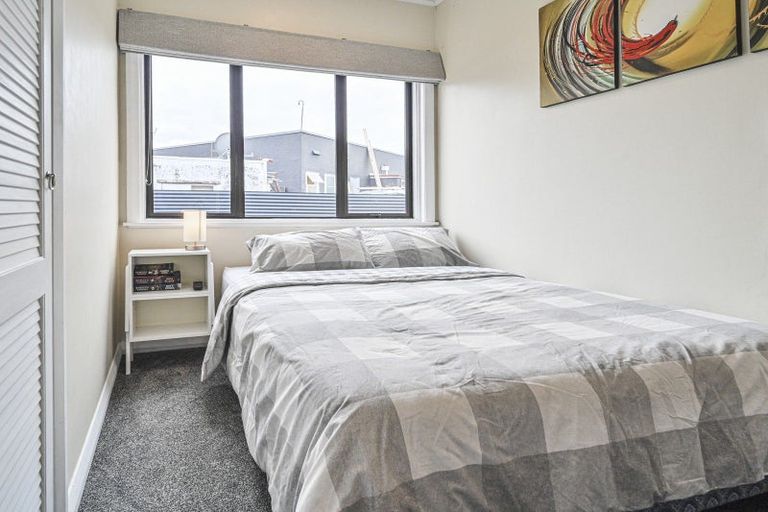 Photo of property in 402 Awatea Street, Akina, Hastings, 4122