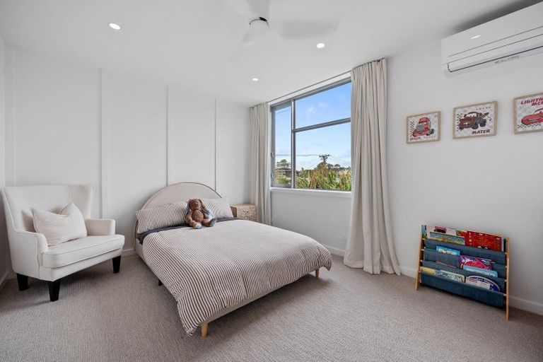 Photo of property in 37 Laurence Street, Manly, Whangaparaoa, 0930