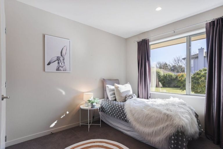 Photo of property in 2 Ascot Place, Rangiora, 7400