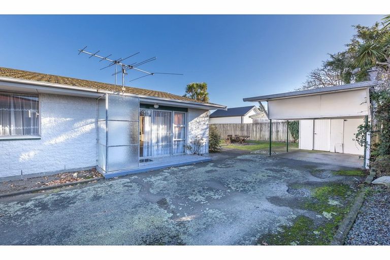 Photo of property in 194 Halswell Road, Hillmorton, Christchurch, 8025