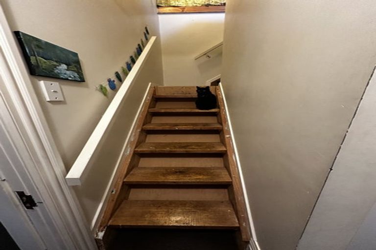 Photo of property in 22 Tamar Street, Island Bay, Wellington, 6023