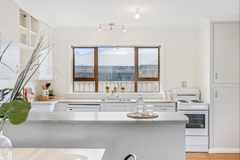 Photo of property in 40 Harold Holt Avenue, Onekawa, Napier, 4110